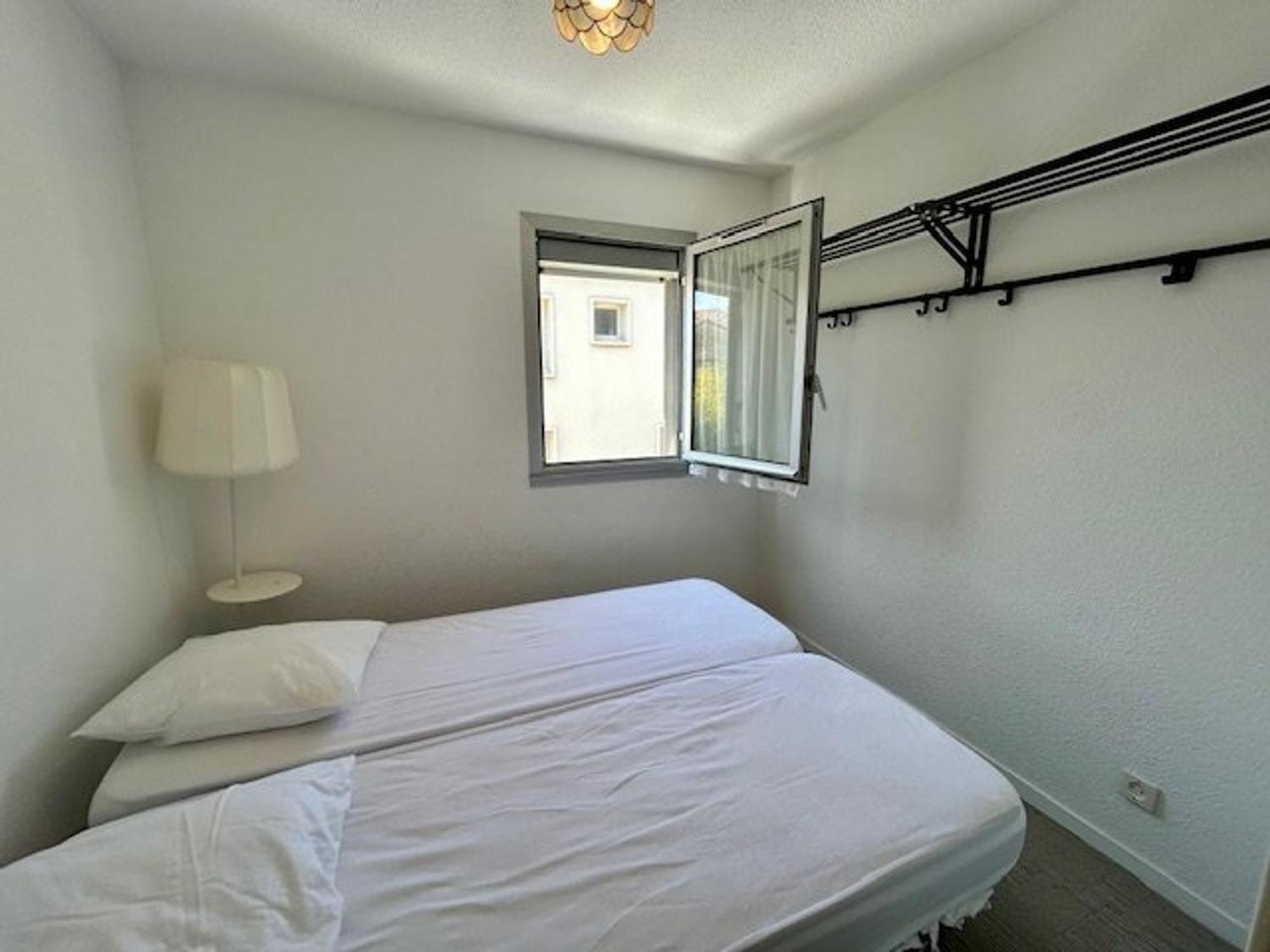 Appartement T2 A Royan, 4 Pers., Proche Plage Et Commerces, Parking, Balcon, Confortable Et Equipe - Fr-1-494-60 Экстерьер фото